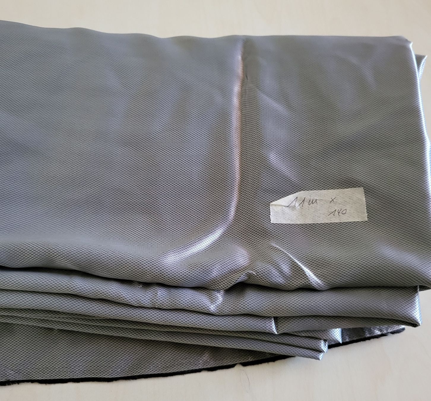Stoffe: Stoffresten 11 m x 140 cm grau – Gebraucht aus Winterthur von Baer49