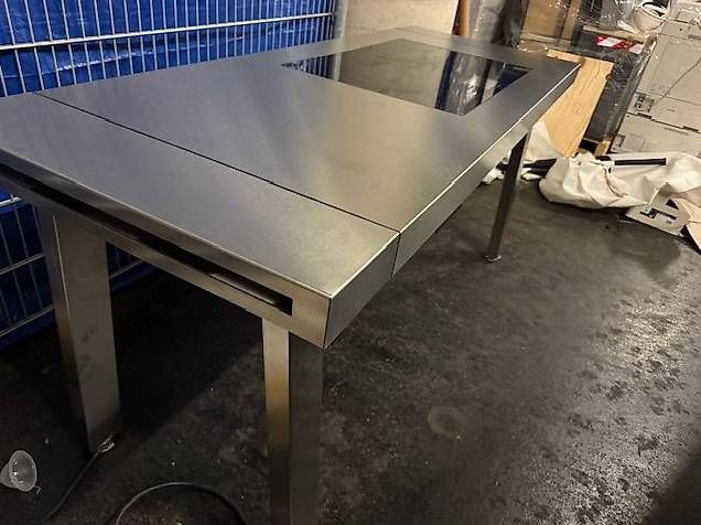 Herde: bulthaup Design Tisch mit Gaggenau Kochfeld – Gebraucht aus Zollikofen von OberliAG 3