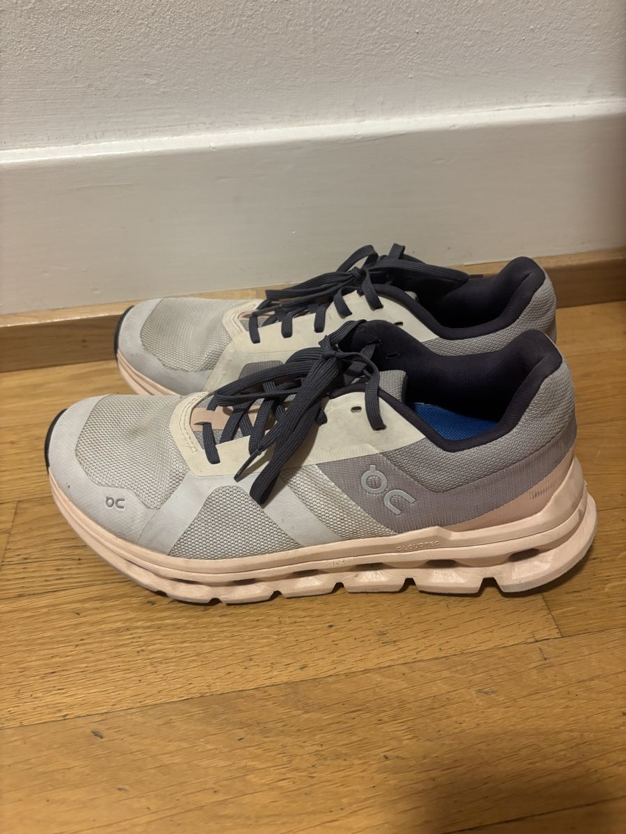 On Scarpe da uomo: On Running Shoes 41 – Usato da Zürich venduto da lae_gh8p