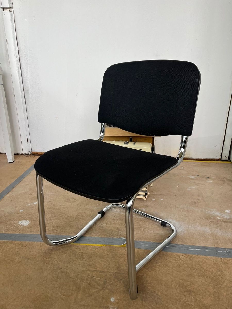 Sedie: Bürostuhl Freischwinger Alu/Textil – Usato da Obfelden venduto da Nelia_69