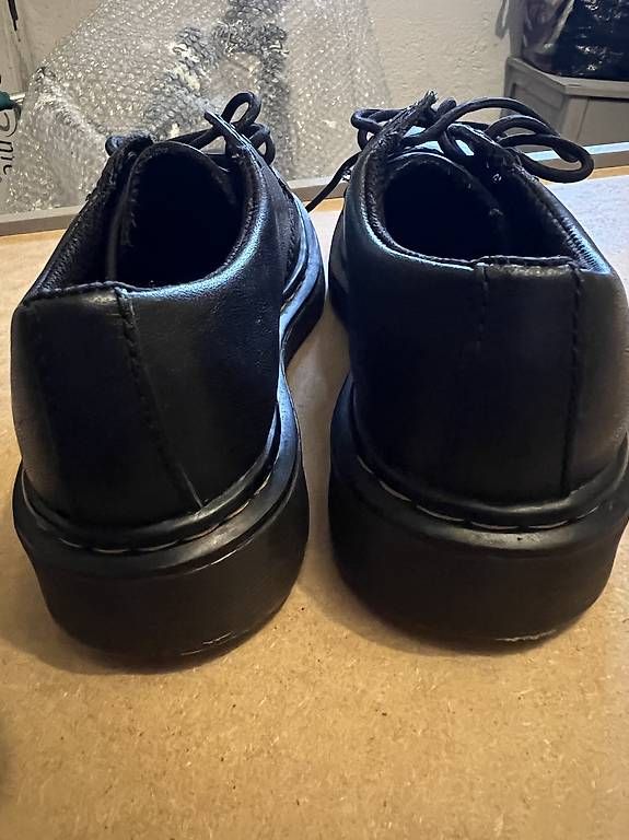 Schuhe für Jungen: Dr. Martens Grosse 31  – Gebraucht aus Chur von PineApplePen 3
