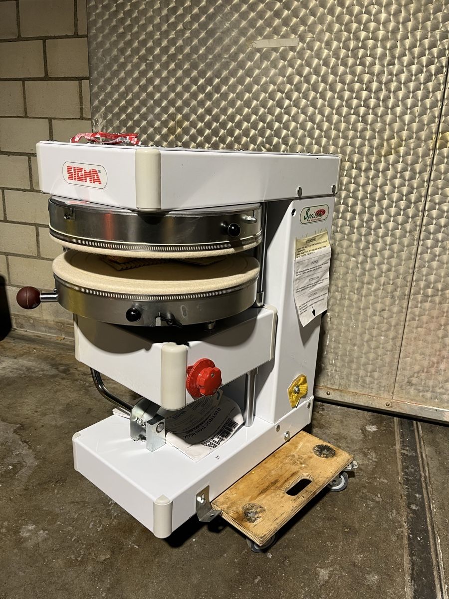 Elettrodomestici da cucina: Sigma Spirale  Teigpresse Teigausrollmaschine – Usato da Wohlen AG venduto da Moh80