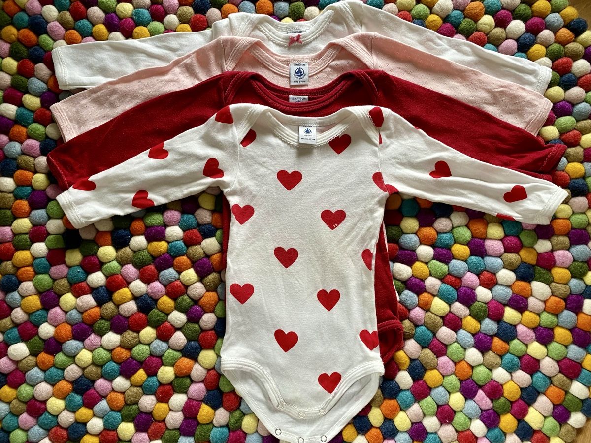 Petit Bateau Lotti & Set di vestiti: Petit Bateau Bodies Gr 74 – Usato da Winterthur venduto da kiwimel