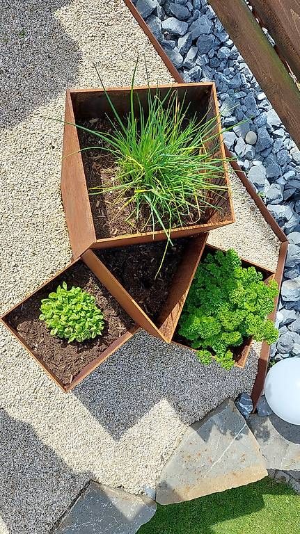 Vasi per fiori: GarMet Kräutergarten K201 – Usato da Detligen venduto da yvut 2