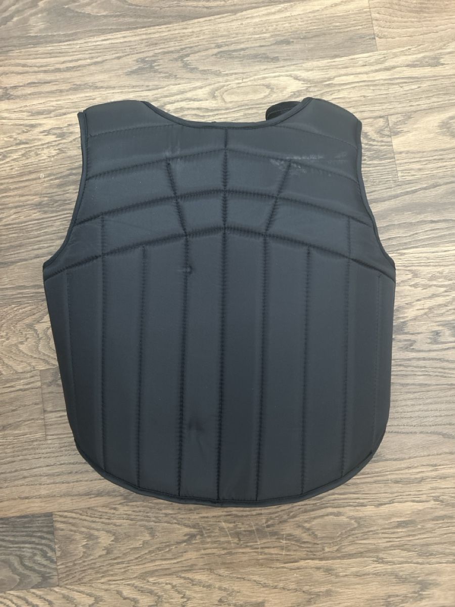 Protections: W.I.C. Reitschutzweste Kind Grösse S BETA 2018 Level 3 – D'occasion à Langnau am Albis par patmike72 1
