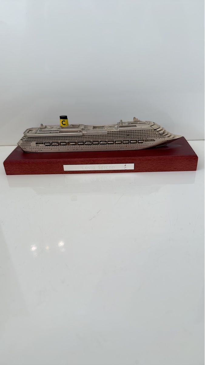 Kit di modellismo & Modellini statici: Maquette bateau Costa Serena – Usato da Vaux-sur-Morges venduto da GothamCity