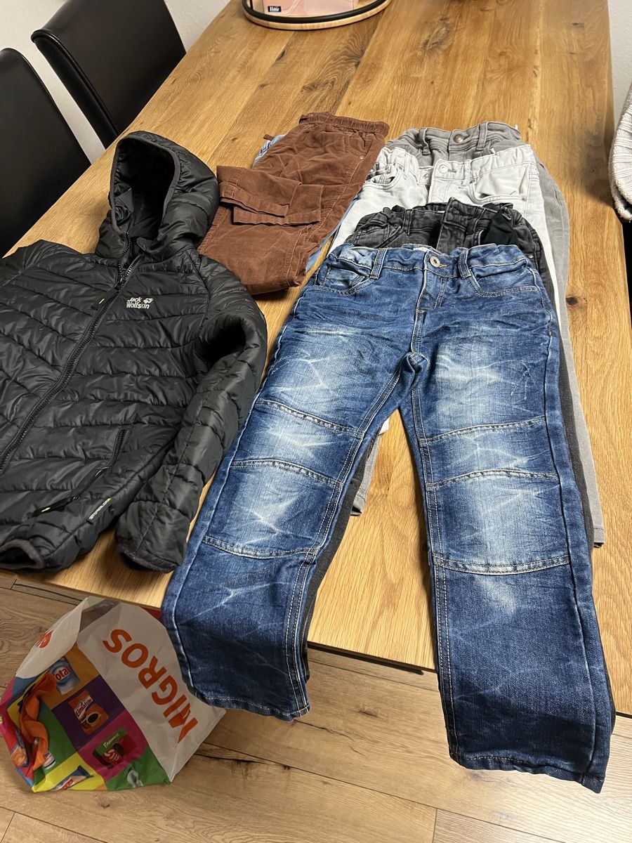 Kleiderpakete & -sets: Kleiderpaket 8-11 Jahre  – Gebraucht aus horgen von NaMu1 3