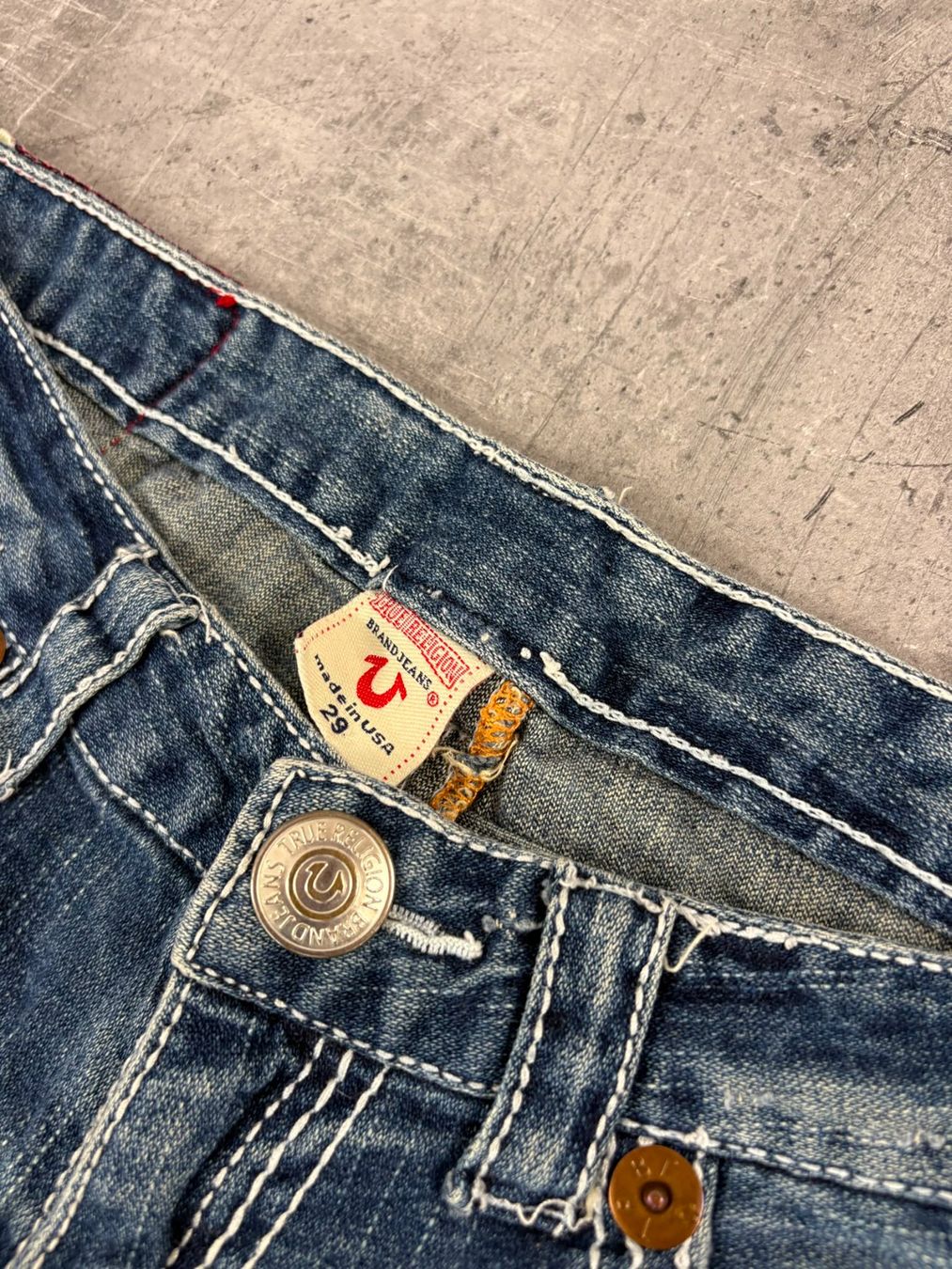 True Religion Jeans: Vintage True Religion Bootcut Flared Jeans (M) – Nuovo (secondo la descrizione) da Werdenberg venduto da hase.vintage 4