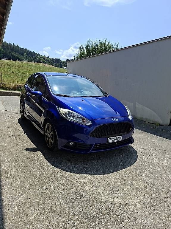 Autos: Ford Fiesta ST – D'occasion à Rechthalten par phi_8sj9