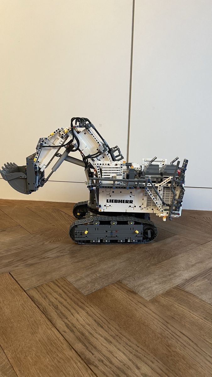 Lego Baukästen: Lego Technic 42100 Liebherr Bagger mit Power Functions !  – Gebraucht aus Olten von Tivalent 2