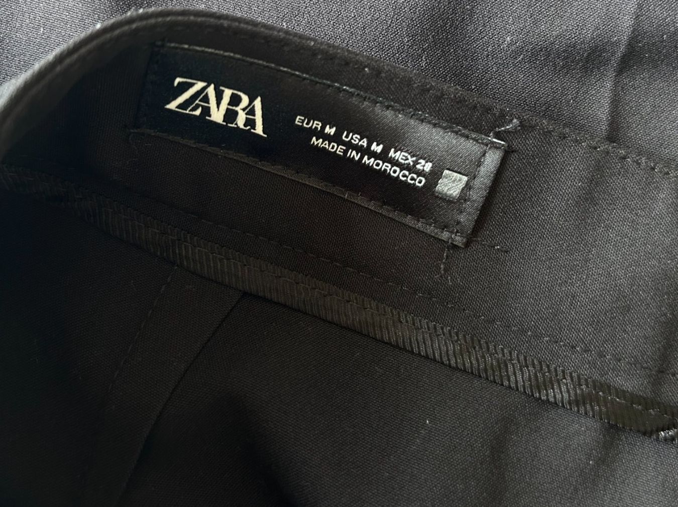 Zara Hosen: Zara Shorts – Neu (gemäss Beschreibung) aus St. Gallen von look-twice 4