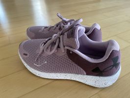 Under Armour Laufschuhe / Sneakers Gr.: 37,5