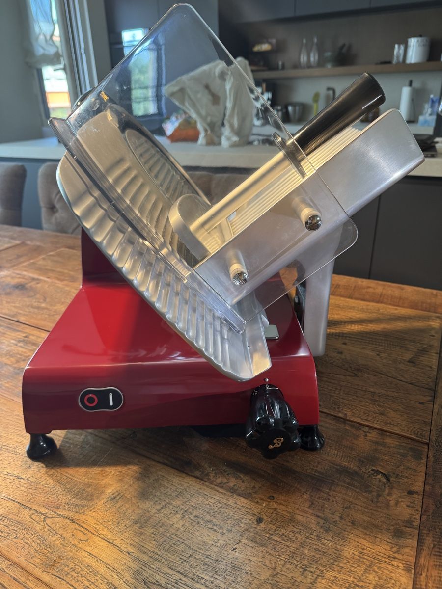Berkel Küchengeräte: Berkel Redline 300 Rot – Gebraucht aus Baar von cdch4 3