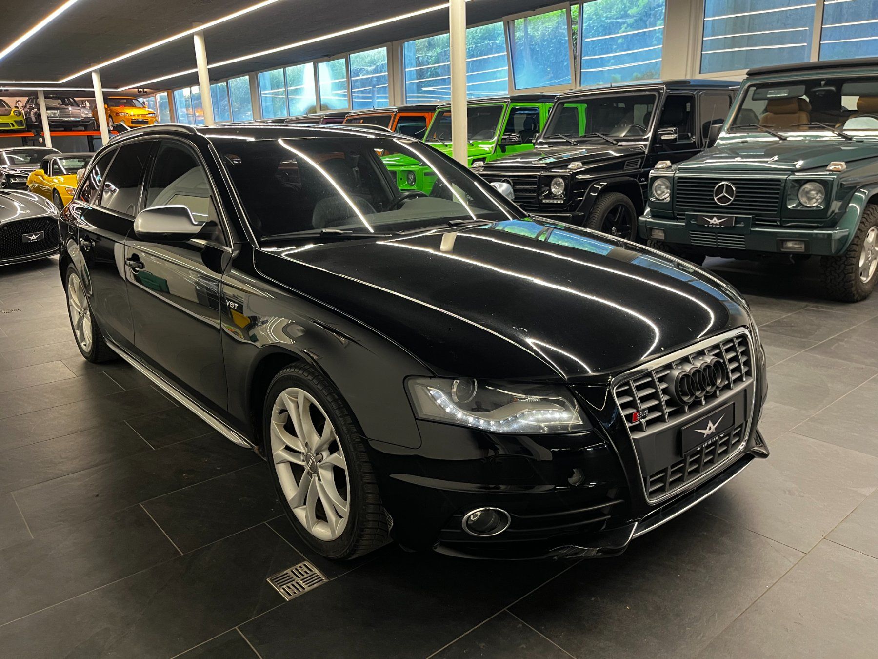 Audi Autos: AUDI S4 Handschalter kombi – D'occasion à Zürich par TOP_KAUF