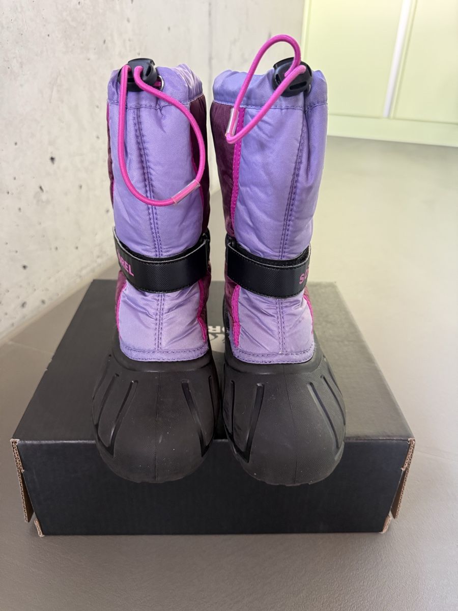 Sorel Chaussures filles: Sorel Winterstiefel Gr.34 – D'occasion à Bäriswil BE par Corinne910 1
