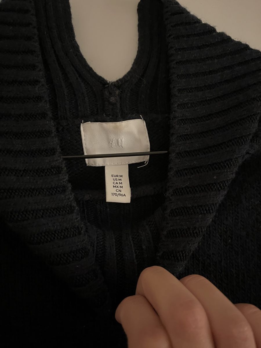H&M Maglioni & Felpe: H&M Strickpullover Oversize Rollkragen Winter Gr. M Top! – Usato da Abtwil SG venduto da and_8tpy 1