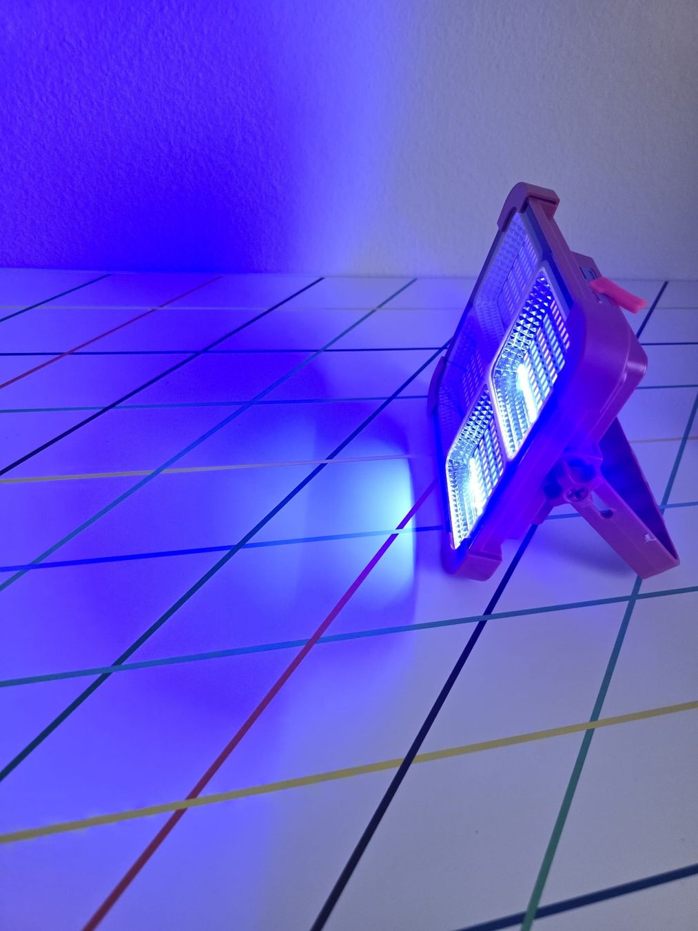 Lampen: Neue Solar LED Baustrahler mit USB Anschluss, Orange! – Neu und originalverpackt aus Zürich von dev_5brj 6