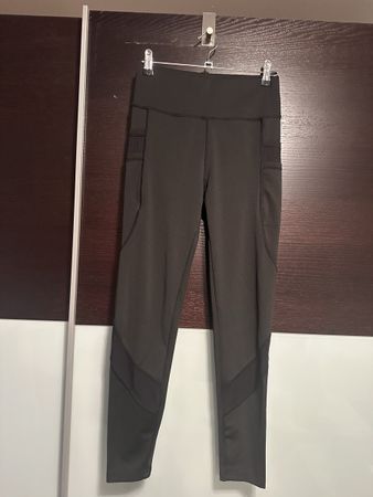 Sport Tights schwarz mit Seitentaschen Gr. M