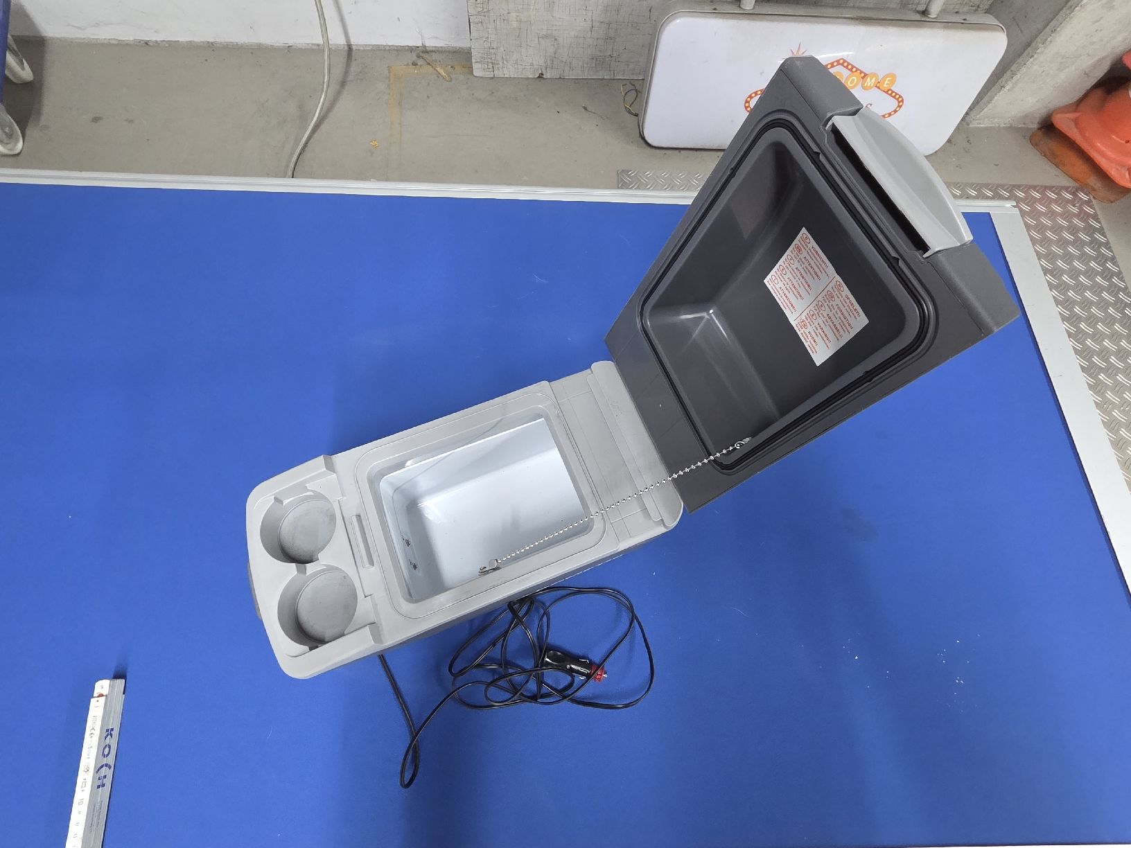 Dometic Frigoriferi & Refrigeratori: Dometic TB08 Kühlbox 12V DC  – Usato da Oberhasli venduto da General-Dealer 2
