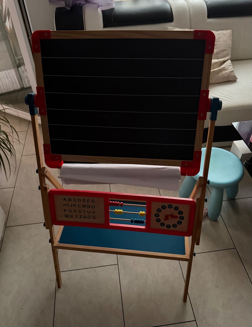 Jouets: Kindertafel – D'occasion à Uetikon am See par m1384