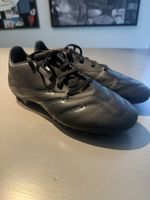 Adidas Fussballschuhe schwarz Grösse 42 guter Zustand
