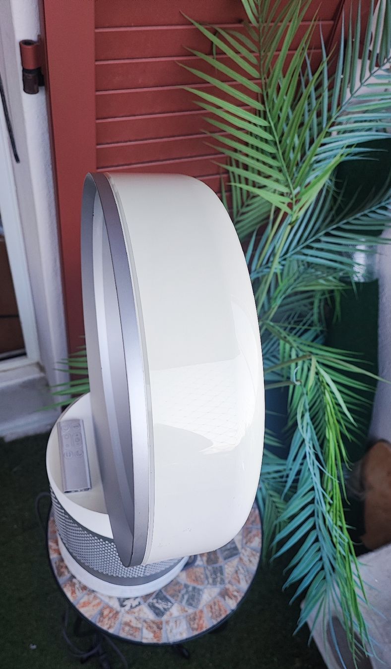 Dyson Ventilatori: Dyson Air Multiplier Technology Ventilator  – Usato da Zollikofen venduto da zar_j67f 7
