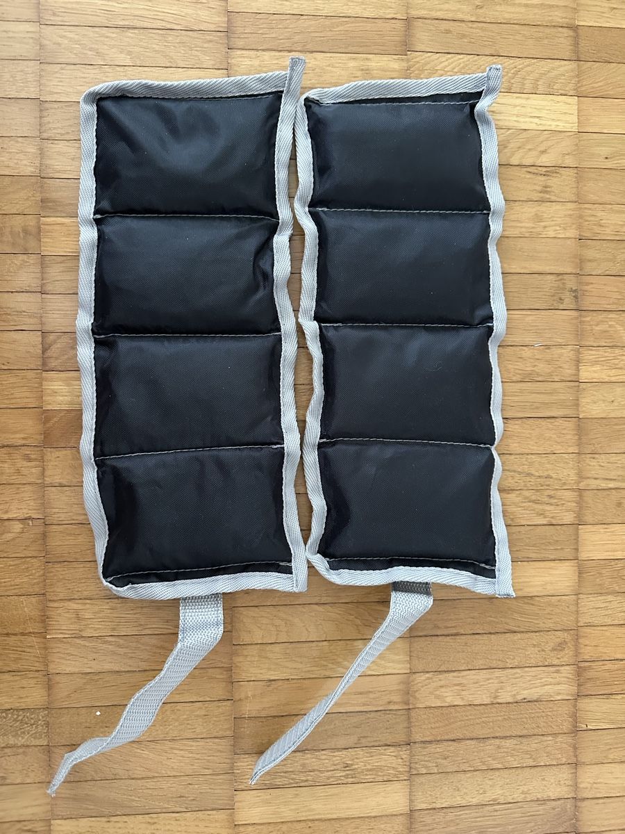 Powerzone Hometrainer: Powerzone Ankle Weights - 2 x 1 kg – Nuovo (secondo la descrizione) da Zürich venduto da nad_z95g