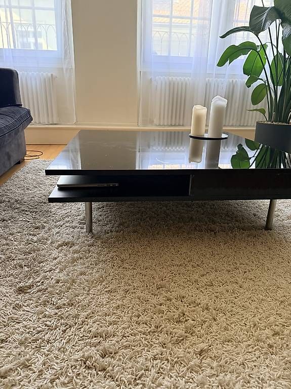 Tavoli: Sofa Beistelltisch – Usato da Bern venduto da Cube88 1
