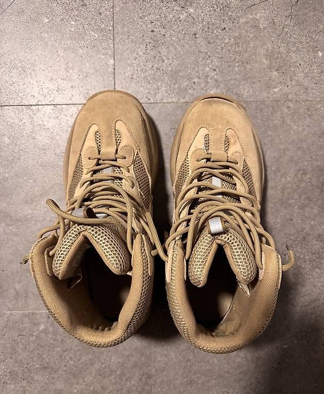 Adidas Herrenschuhe: Adidas Yeezy Desert Boot - Grösse 46 – Gebraucht aus Brenzikofen von and_69mm 4