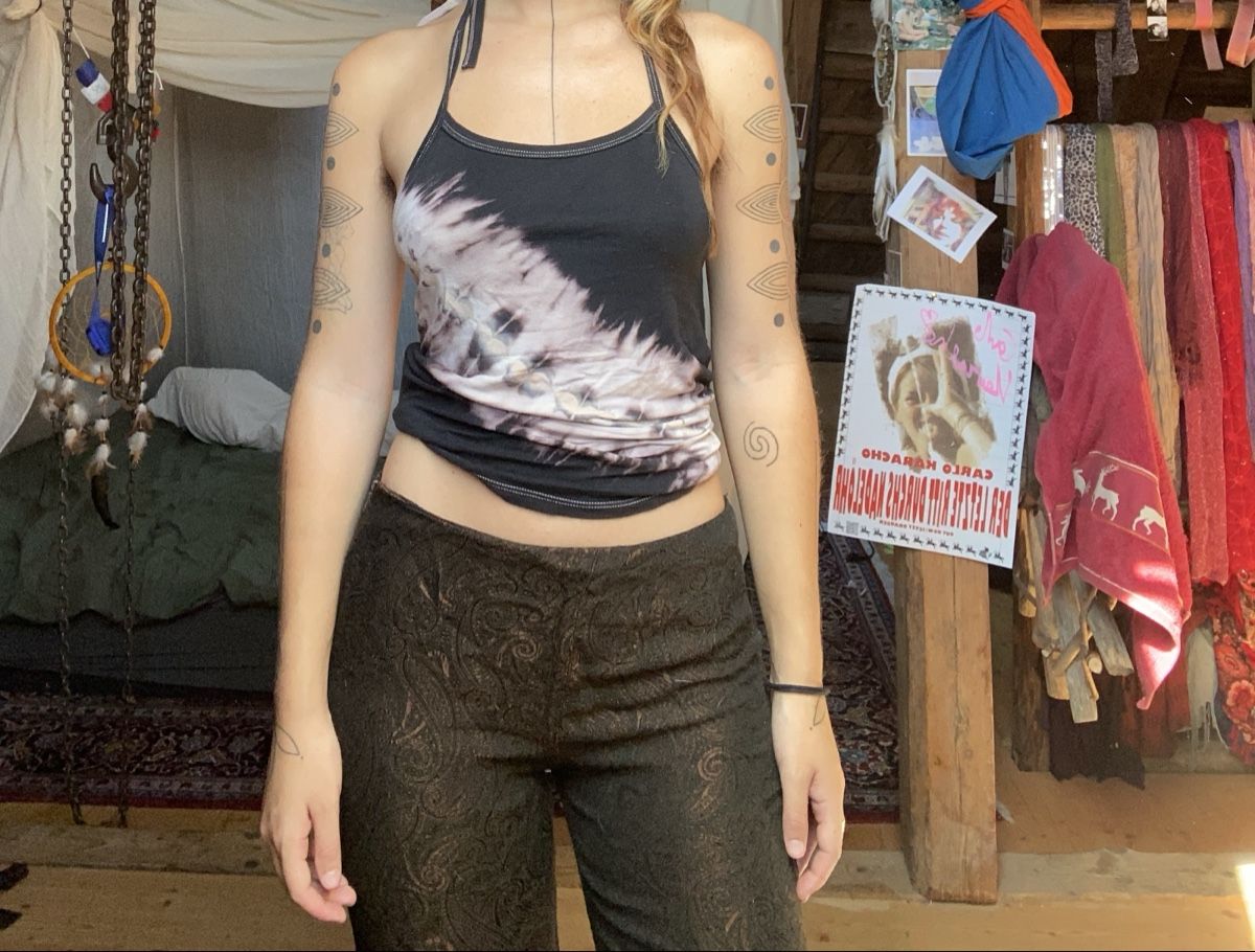 Pantaloni: Spezielle Hose mit Muster – Usato da Rehetobel venduto da Norea69