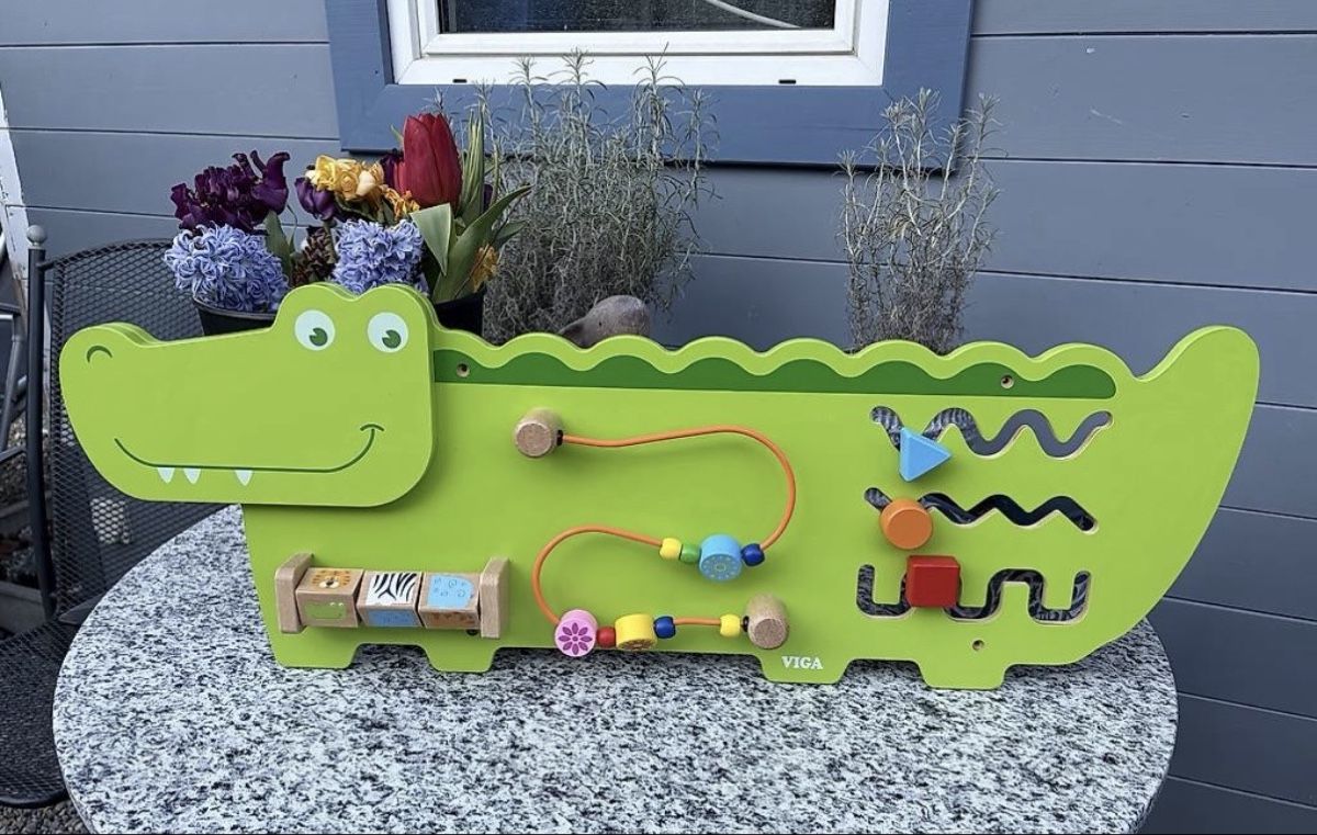 Giocattoli: VIGA Wandspielzeug Krokodil – Usato da Esslingen venduto da Sereno3