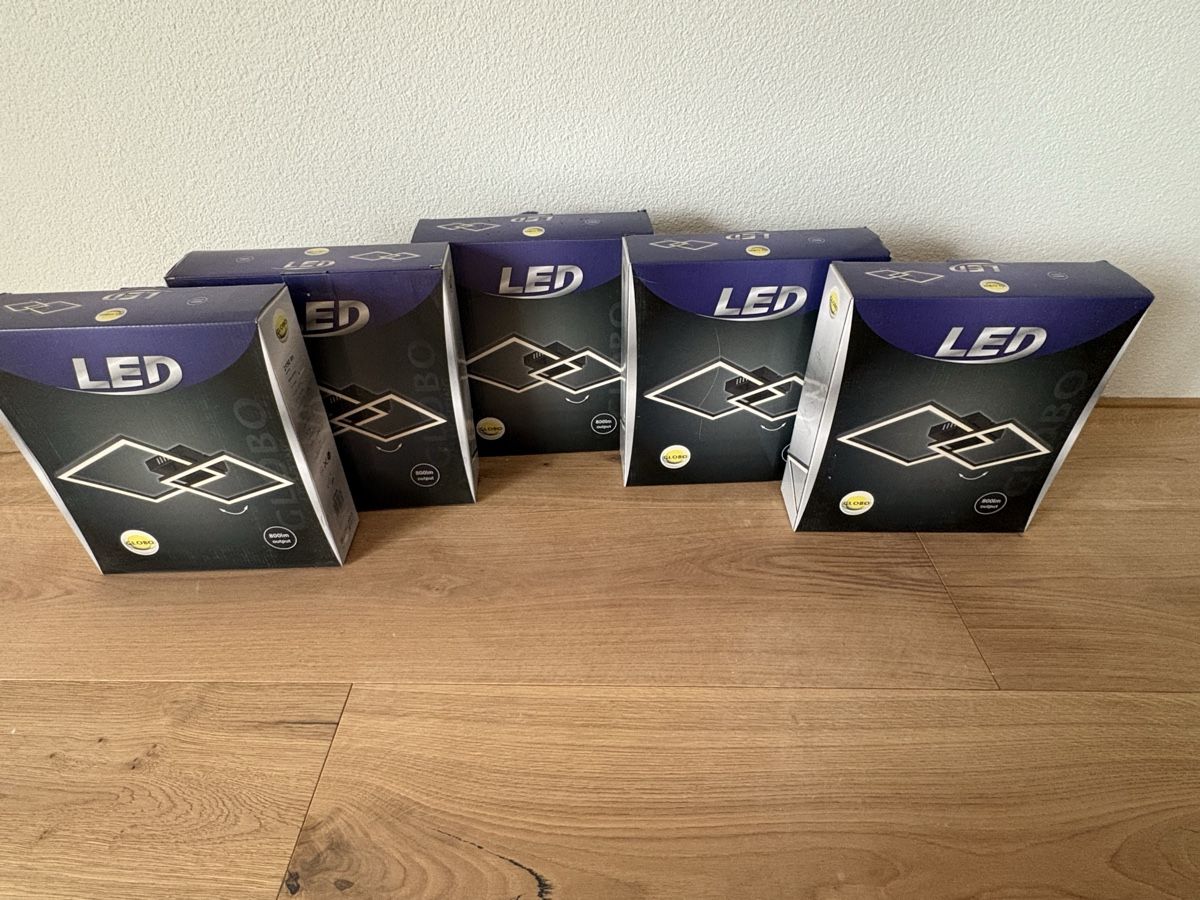 Micasa Lampes: 4x (komplettpteis) Globo LED Deckenlampen, Originalverpackt – Neuf avec emballage d'origine à Rothenthurm par JasiG
