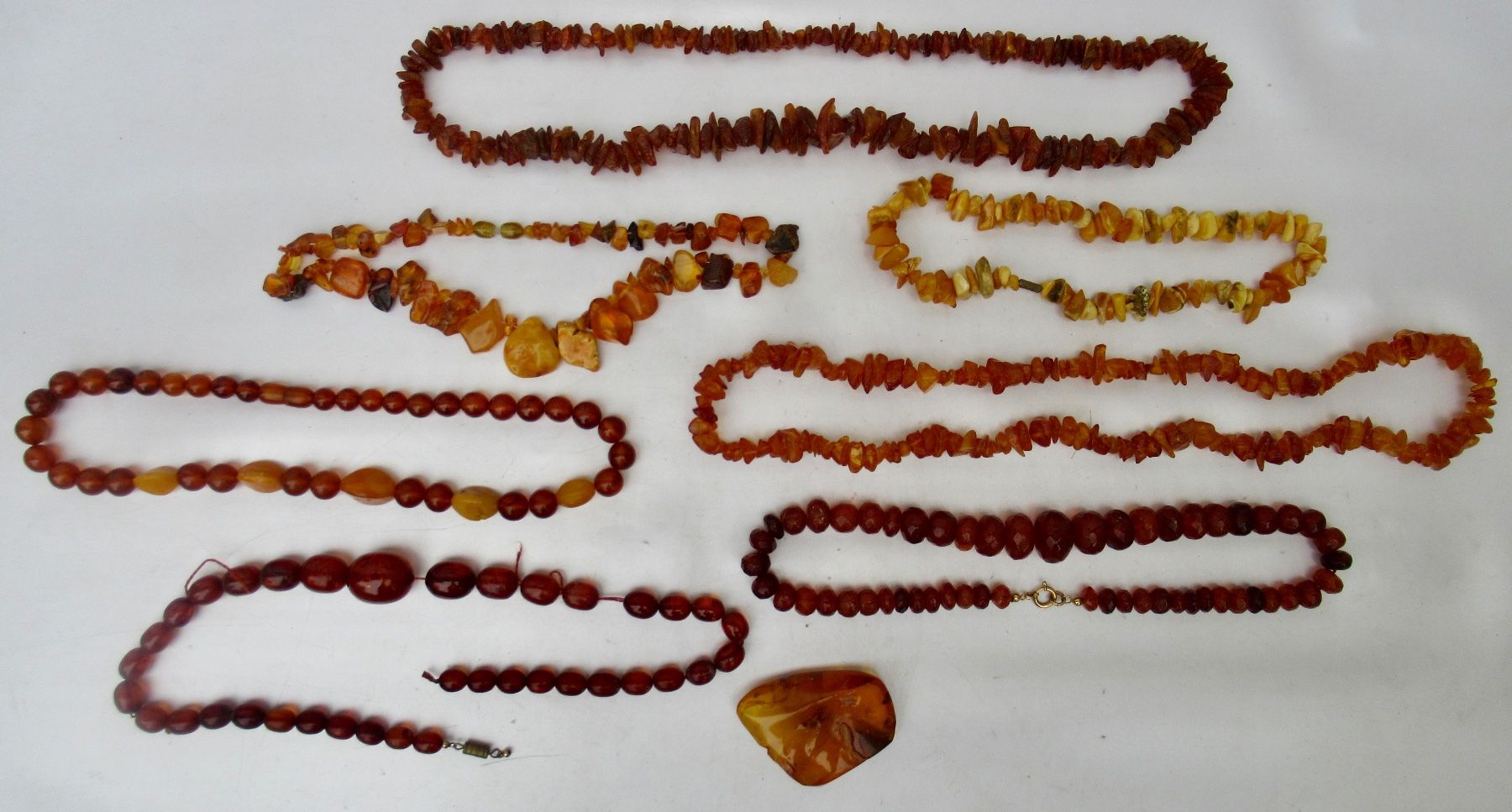 Catenine: Lot Bernsteinkette – Usato da Bern venduto da Colligentes