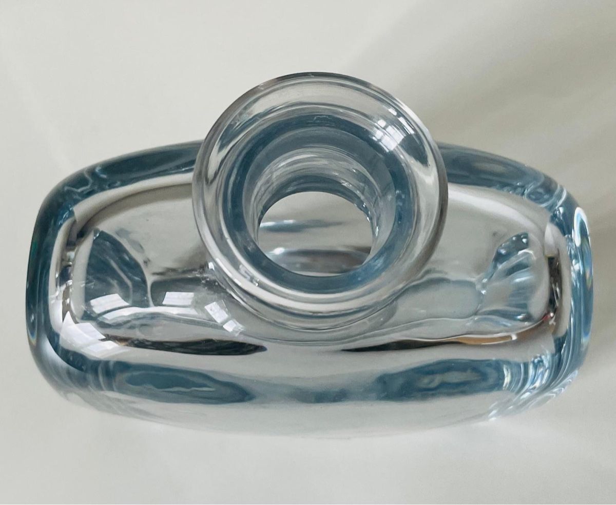 Caraffe: Glas-Karaffe Strömbergshyttan Eisblau | Vintage Schweden – Usato da Zürich venduto da Calaminta 2