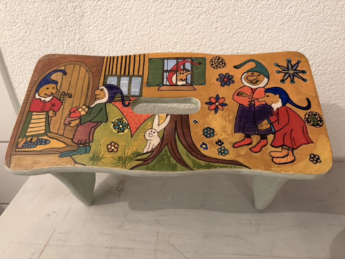 Hocker: Kinderschemel – Gebraucht aus La Cibourg von pantokrator