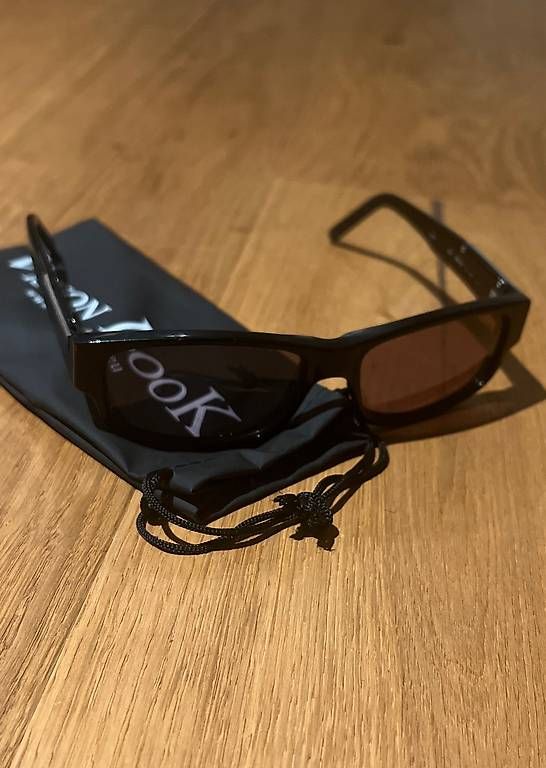 Brillen & Gläser: Hugo Boss Sonnenbrille – Gebraucht aus Zürich von and_fwy7 2