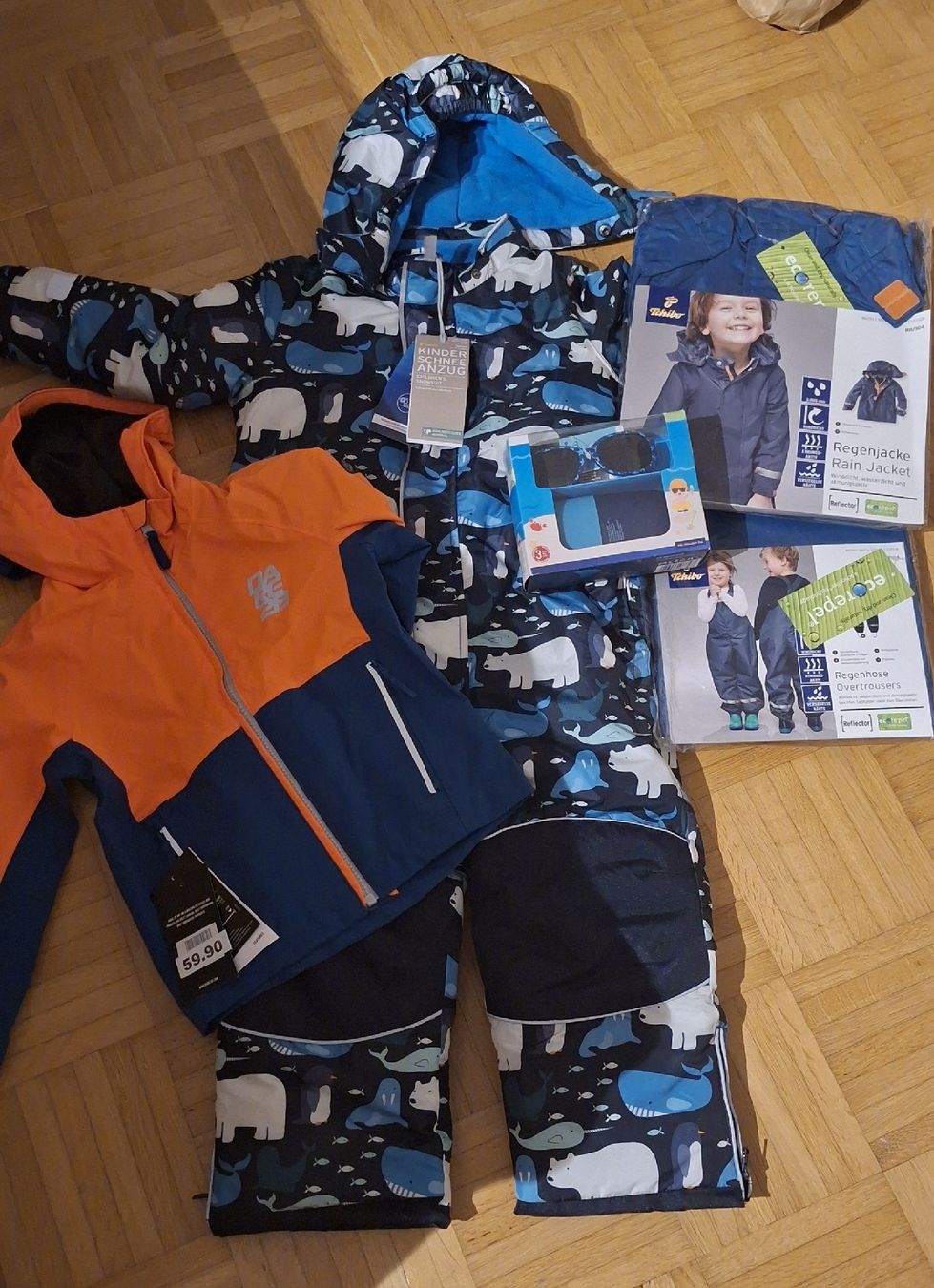 Lotti di vestiti: Kinderkleiderpaket – Nuovo e nell'imballaggio originale da Tuggen venduto da Karin026