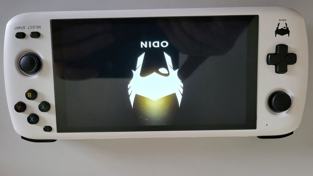 Ayn Odin pro + SD card + super dock + sacoche (Gebraucht) in Marly für ...