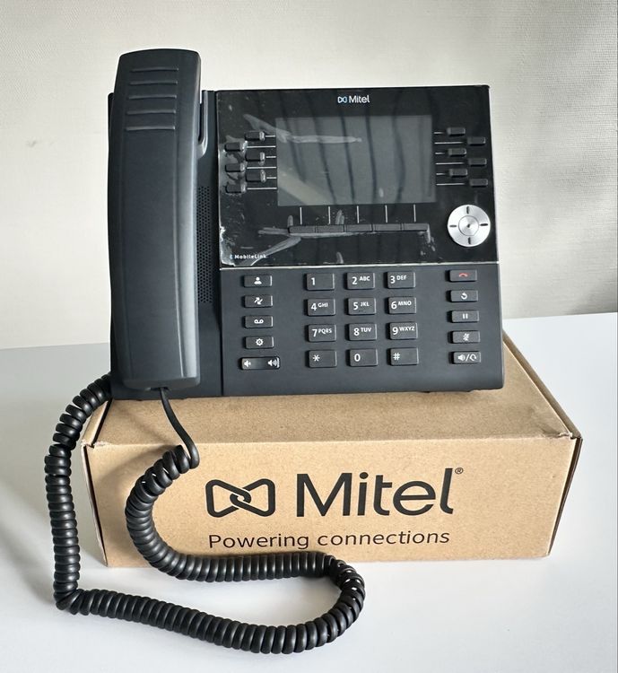 Mitel 6930 IP Phone 1