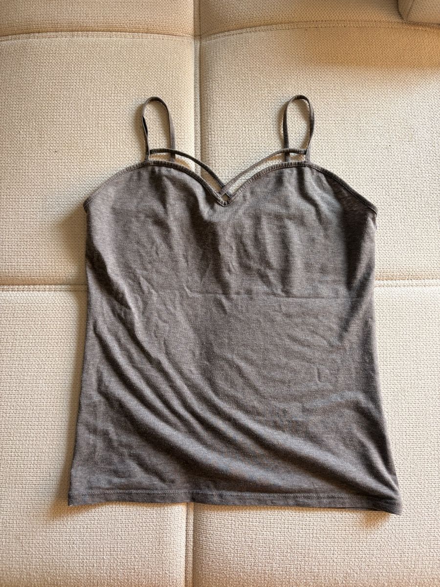 Tops: Damen Top grau Trägertop Grösse L – Gebraucht aus Kriens von dajaxoxo