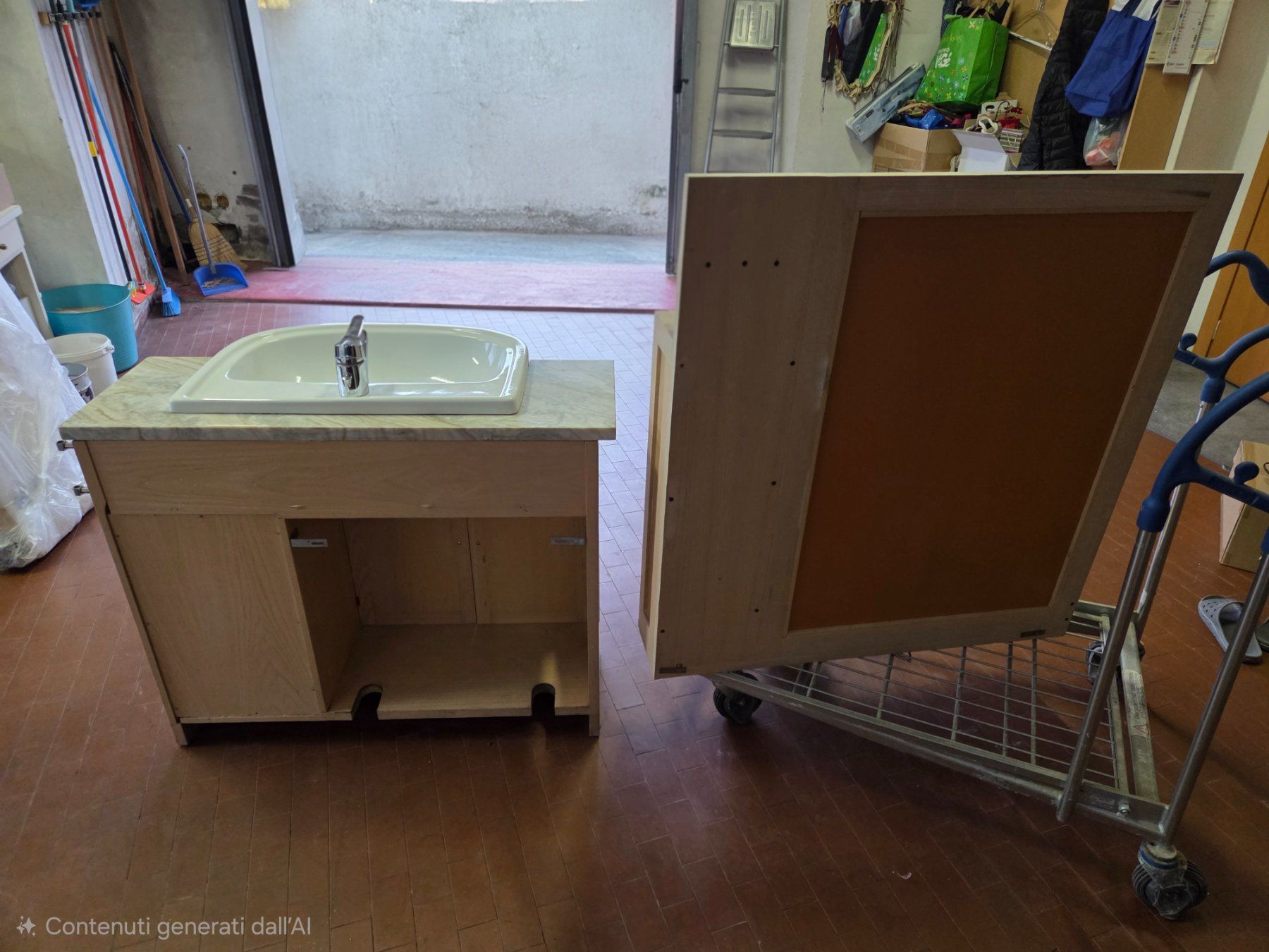 Armadietti a specchio: Mobile bagno completo – Usato da Coldrerio venduto da amasius_cisco 8