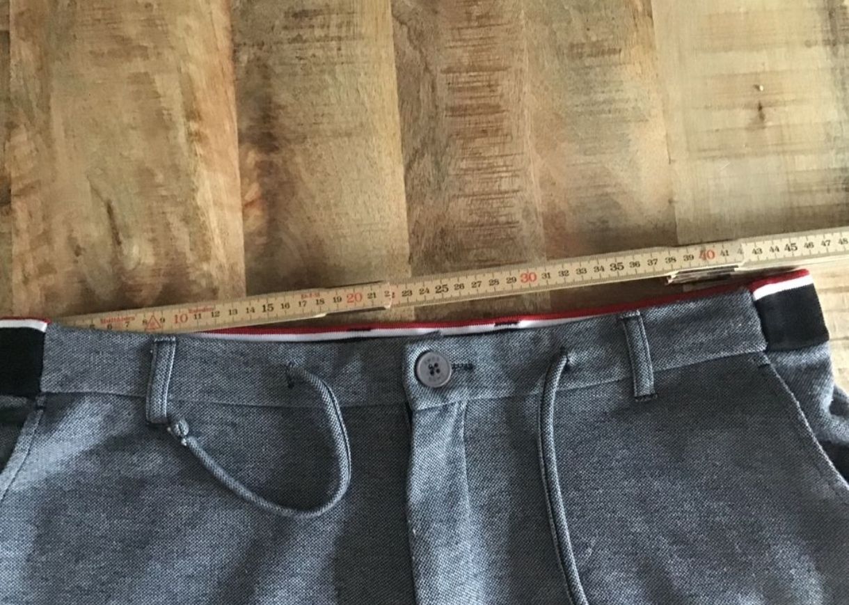 Pantaloni: Kurze Hose Smog Gr. XL – Usato da Stettlen venduto da gpa18 3