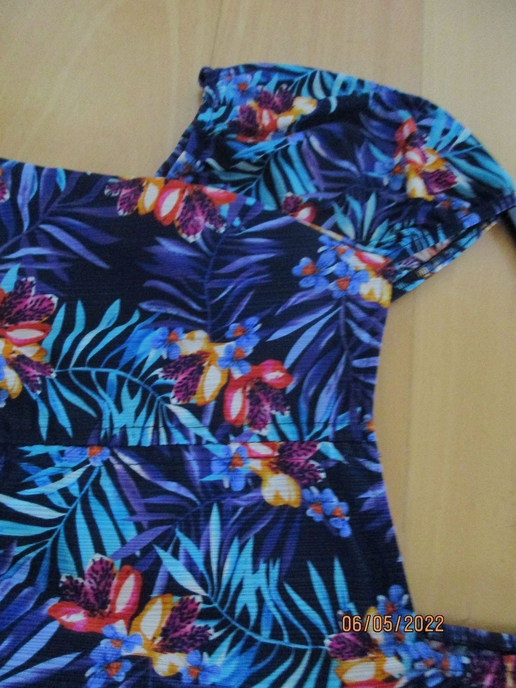 Kleider: Kleid für denn Sommer M wunderschön – Neu (gemäss Beschreibung) aus Ottenbach von Claurin 2