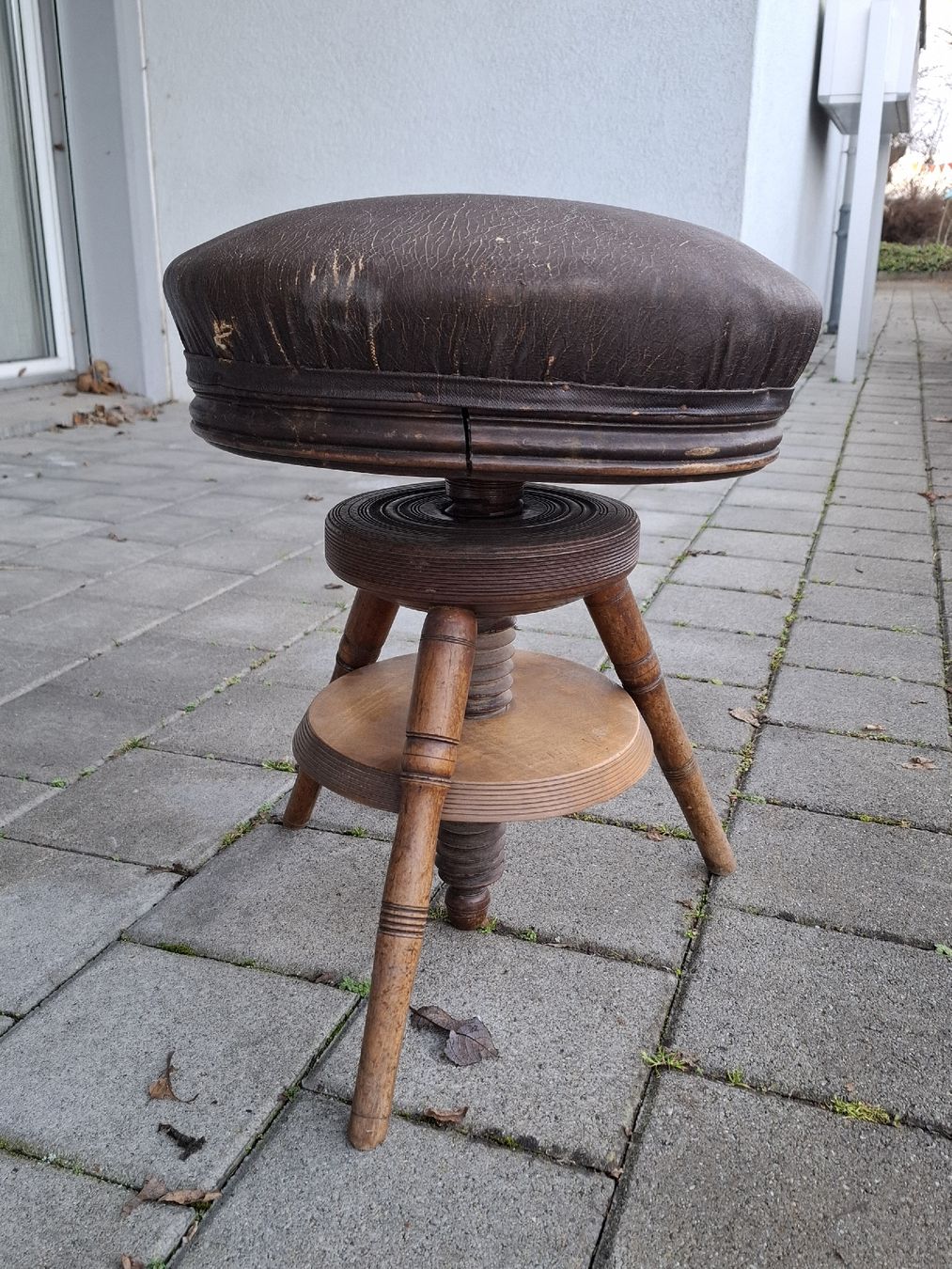 Sgabelli: Alter Hocker – Usato da Grosswangen venduto da fesch01
