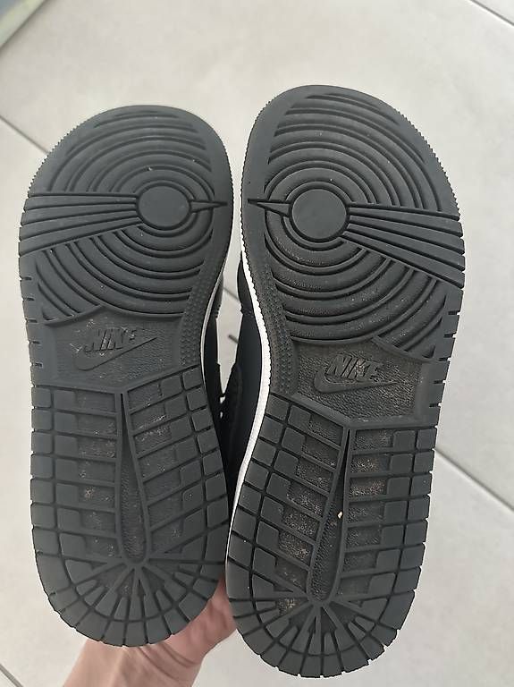 Jordan Scarpe da uomo: Sneaker Nike Jordan 36.5 – Usato da Fällanden venduto da mli_q65g 3