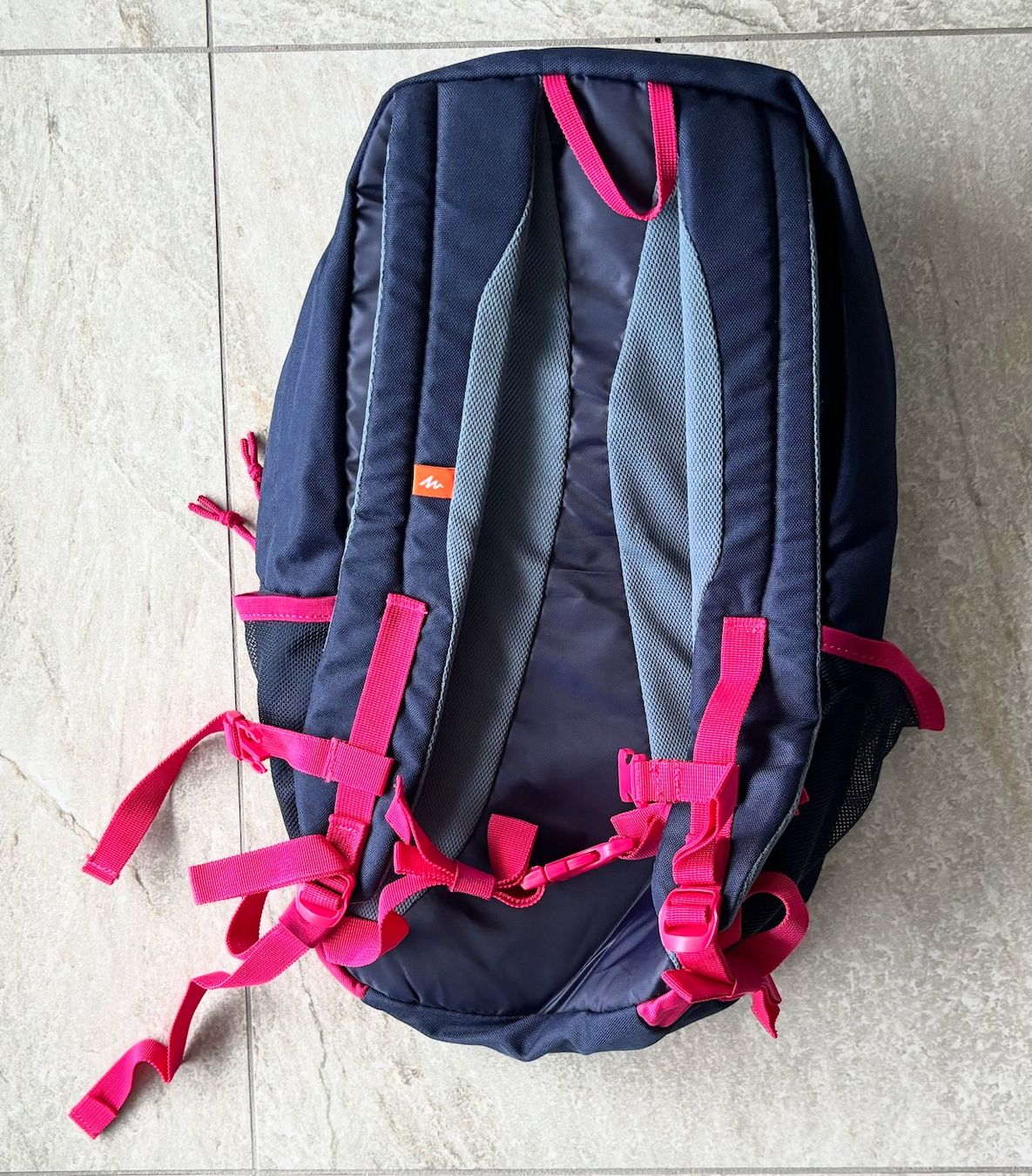 Decathlon Zaini: Sac à dos Quechua – Usato da Fortunau (Ayent) venduto da CicciStore 1