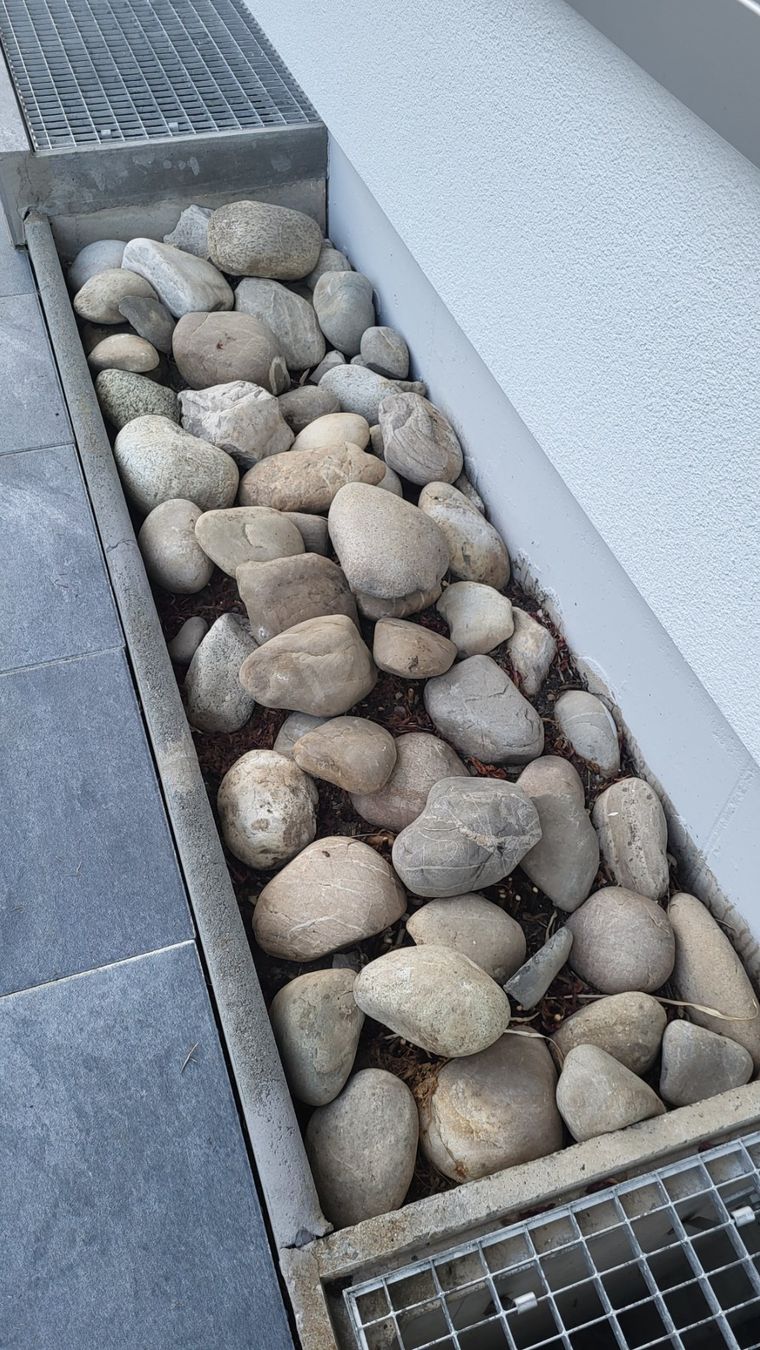Bausteine: Flusssteine, Bollensteine – Gebraucht aus Schönenwerd von Monaaa03