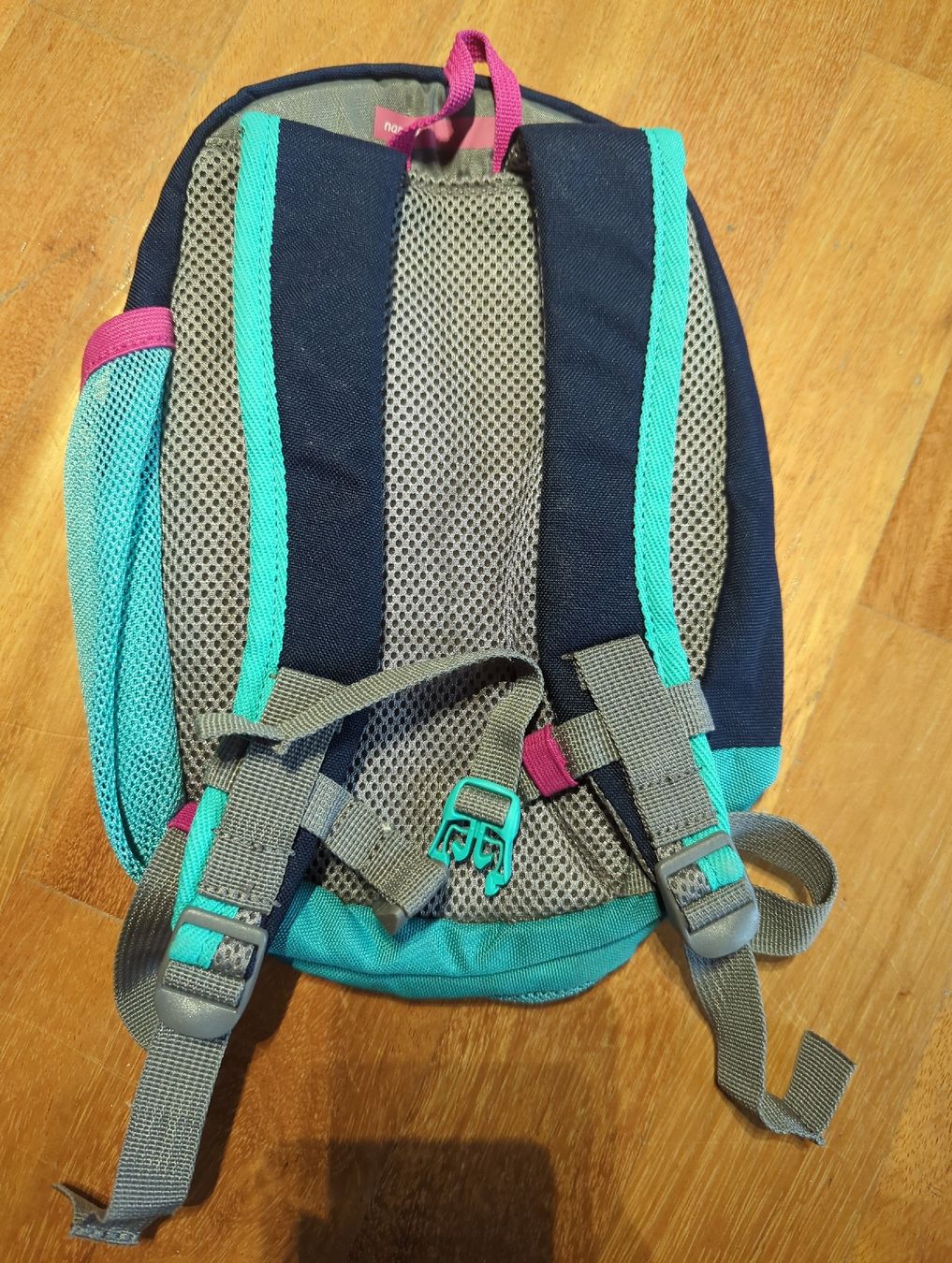 Decathlon Sacs & sacs à dos: Quechua Kinderrucksack 5L (B) – D'occasion à Eglisau par raf_hn2x 1