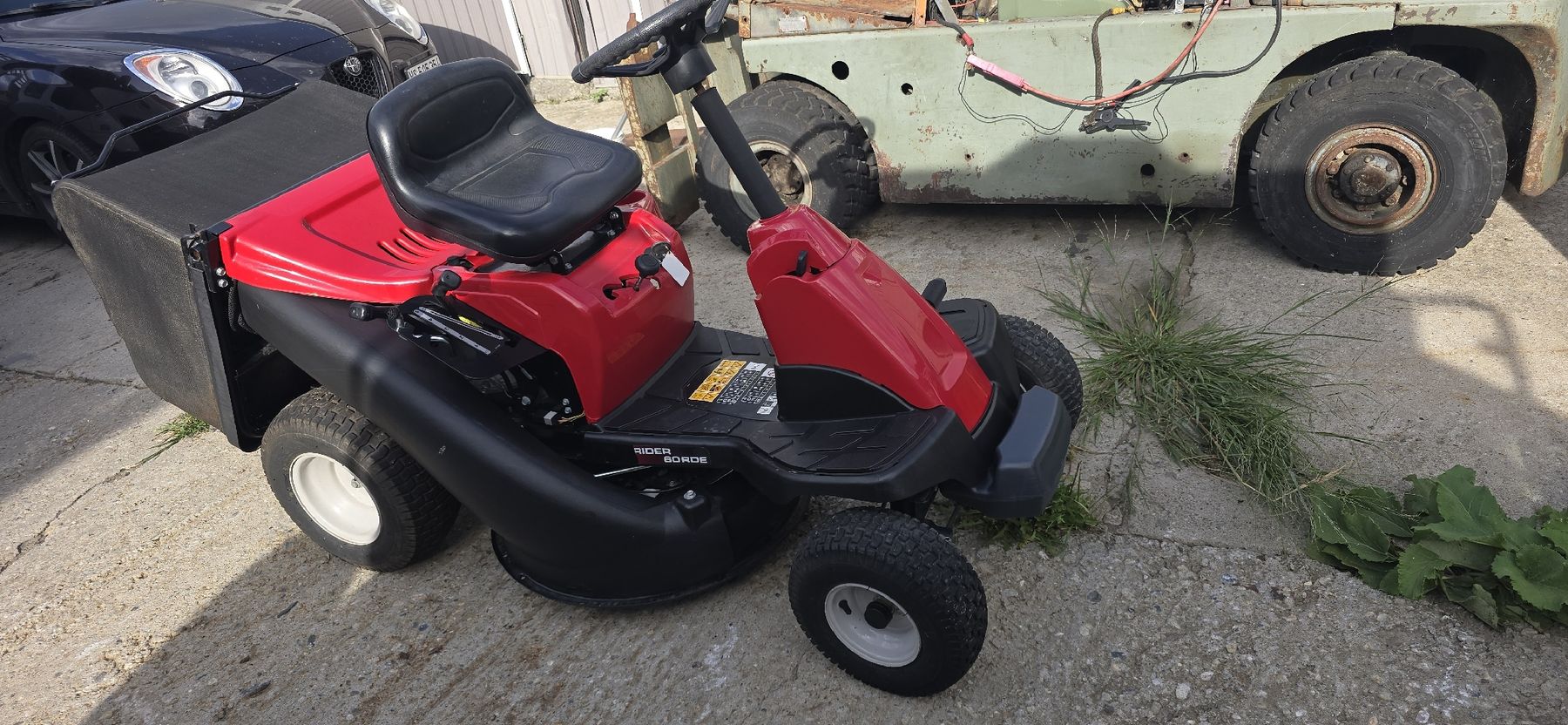 Mtd Rasenmäher: tracteur tondeuse  – Neu (gemäss Beschreibung) aus Grône von wil_np8m 2