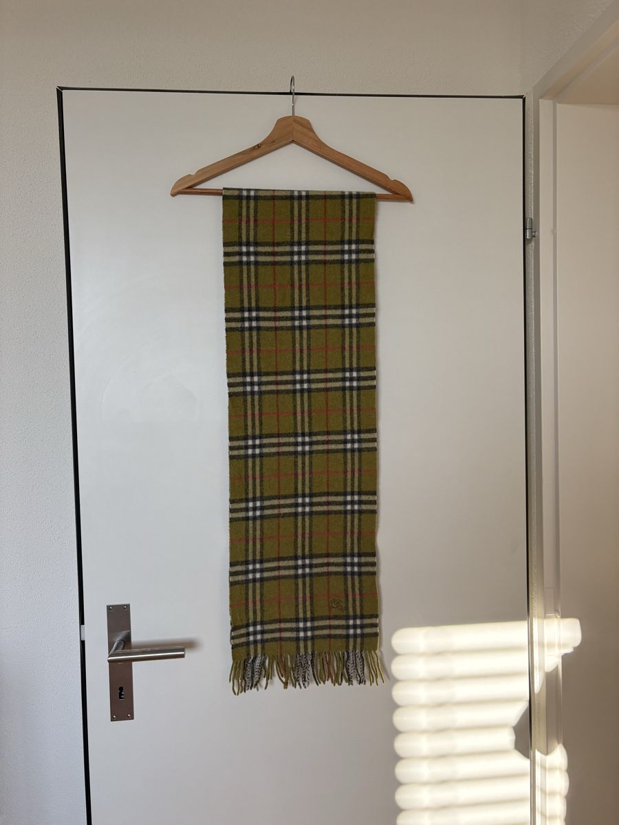 Burberry Foulards & écharpes: Burberry Schal – D'occasion à Rotkreuz par Vintage_lover1 1